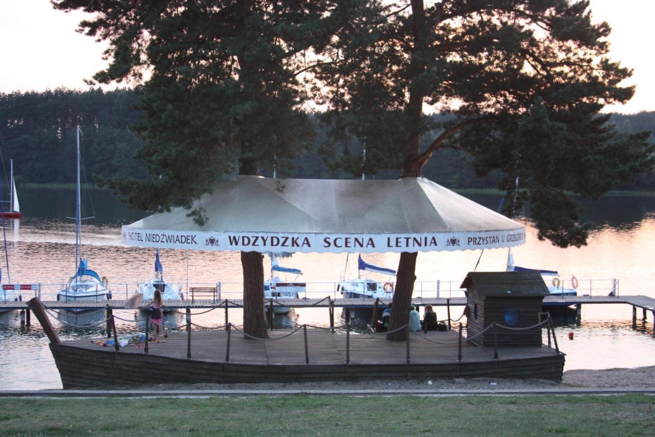 Hotel Niedzwiadek Wdzydze Kiszewskie Esterno foto