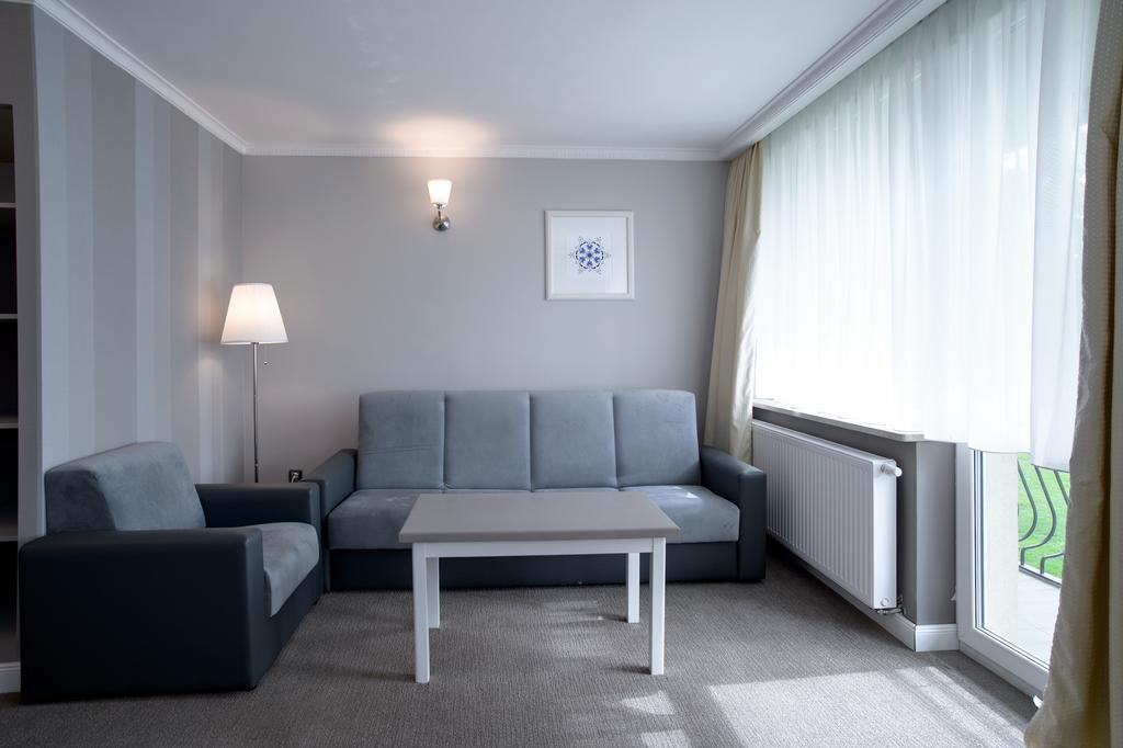 Hotel Niedzwiadek Wdzydze Kiszewskie Esterno foto